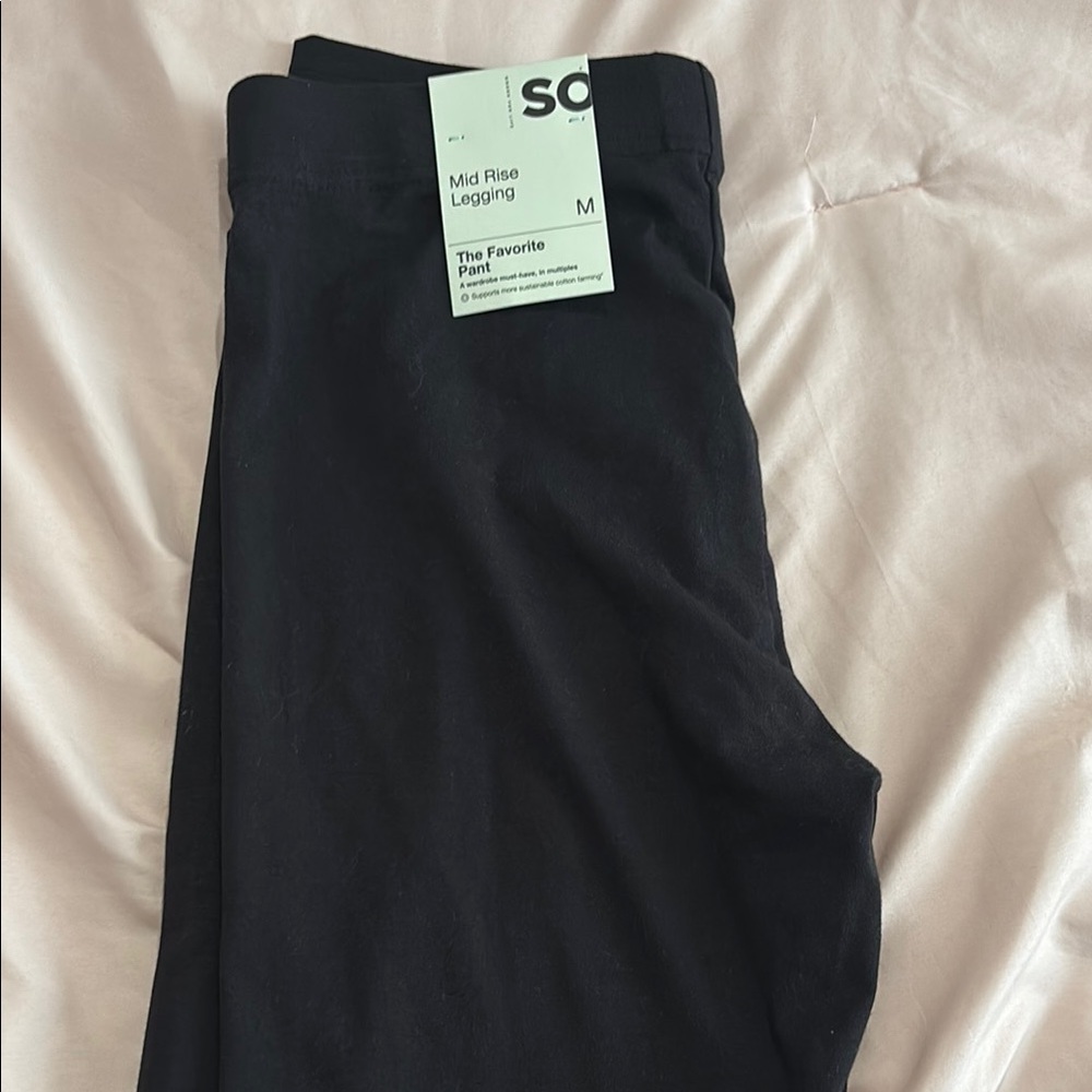 SO Classic Black Mid Rise Leggings